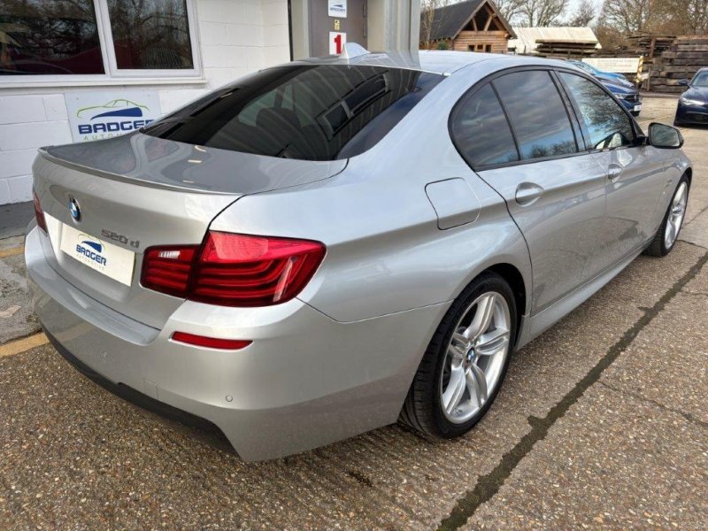 BMW 5 SERIES