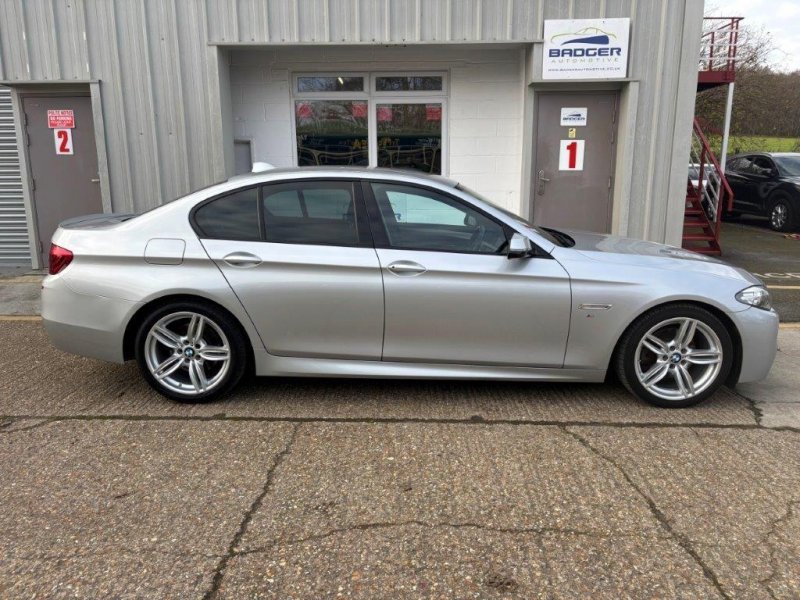 BMW 5 SERIES