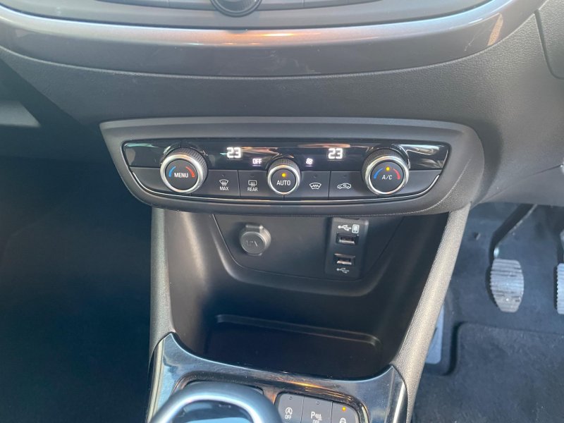 VAUXHALL CROSSLAND X