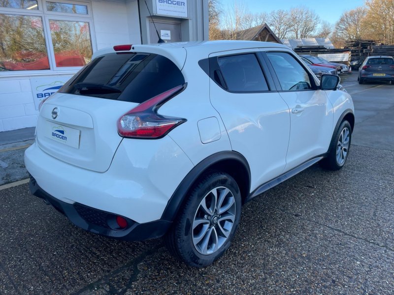 NISSAN JUKE
