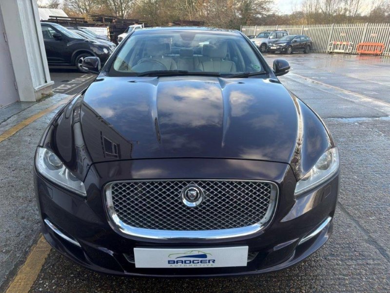 JAGUAR XJ
