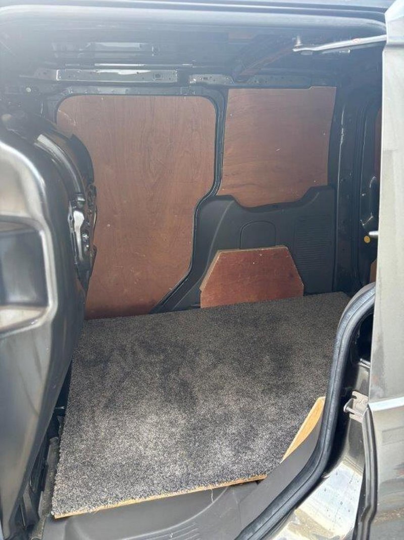 FORD TRANSIT CONNECT