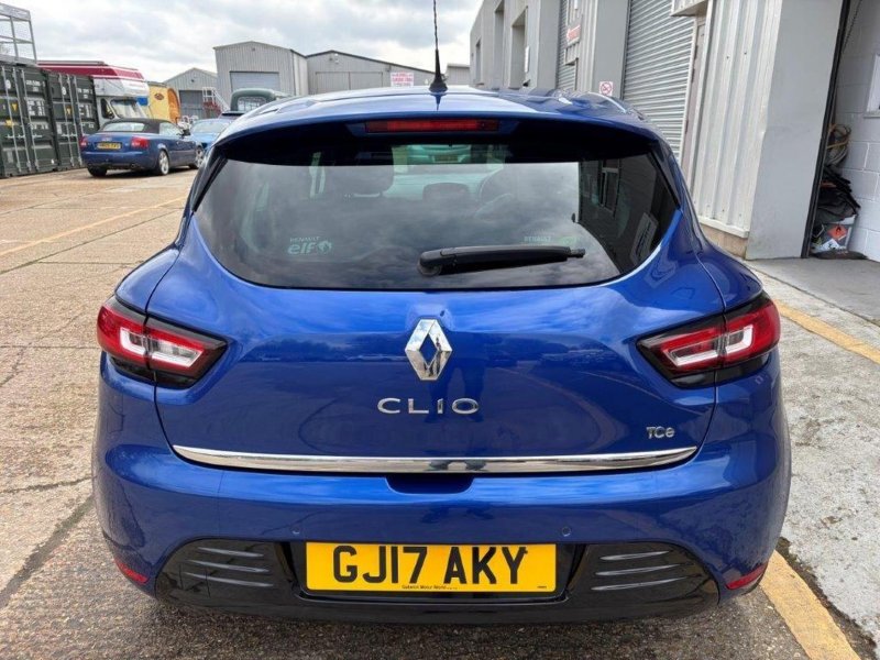 RENAULT CLIO