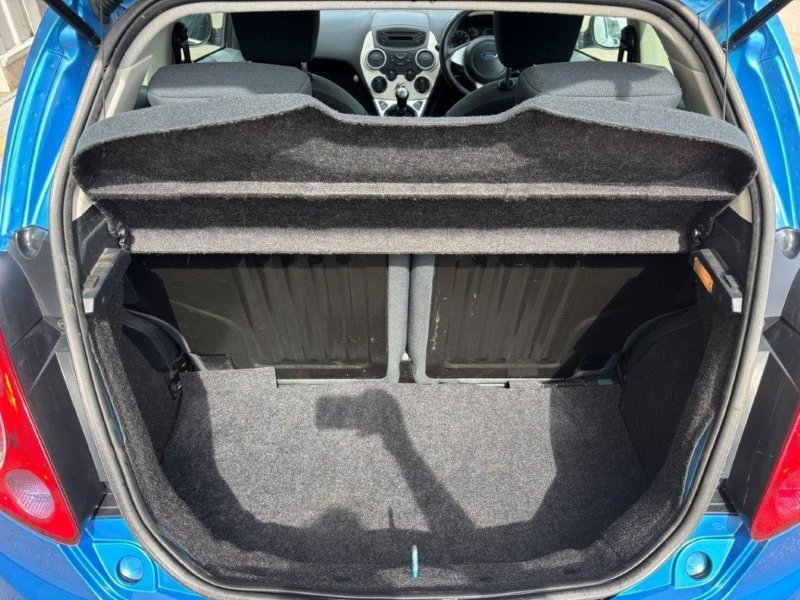 FORD KA