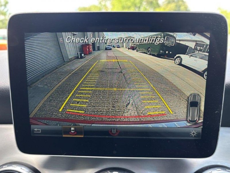 MERCEDES-BENZ GLA CLASS