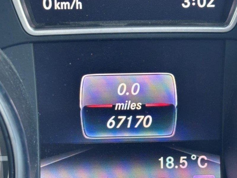 MERCEDES-BENZ GLA CLASS